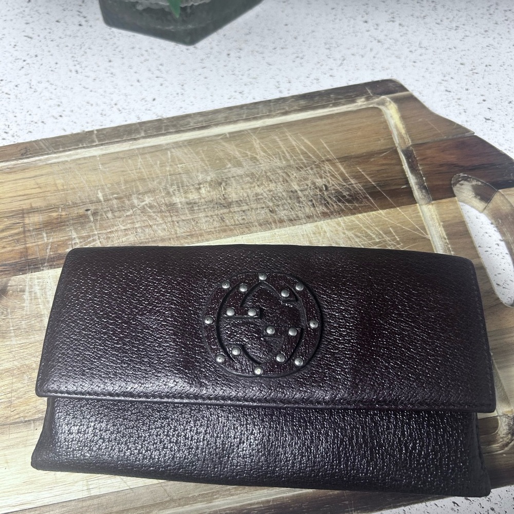 Gucci Studded Interlock GG Continental Wallet